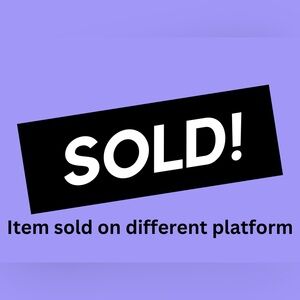 SOLD!! SOLD!! NWT Free People Hot Shot Easy Set in Midnight Navy